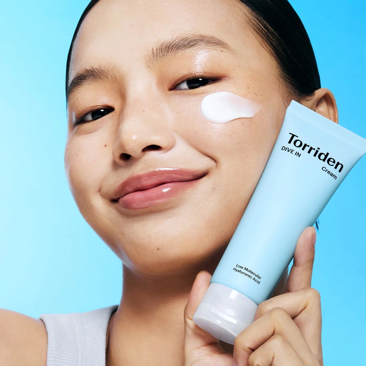Torriden DIVE-IN Low Molecular Hyaluronic Acid Soothing Cream, Korean lightweight hyaluronic acid gel-cream moisturiser for sensitive and oily skin Australia