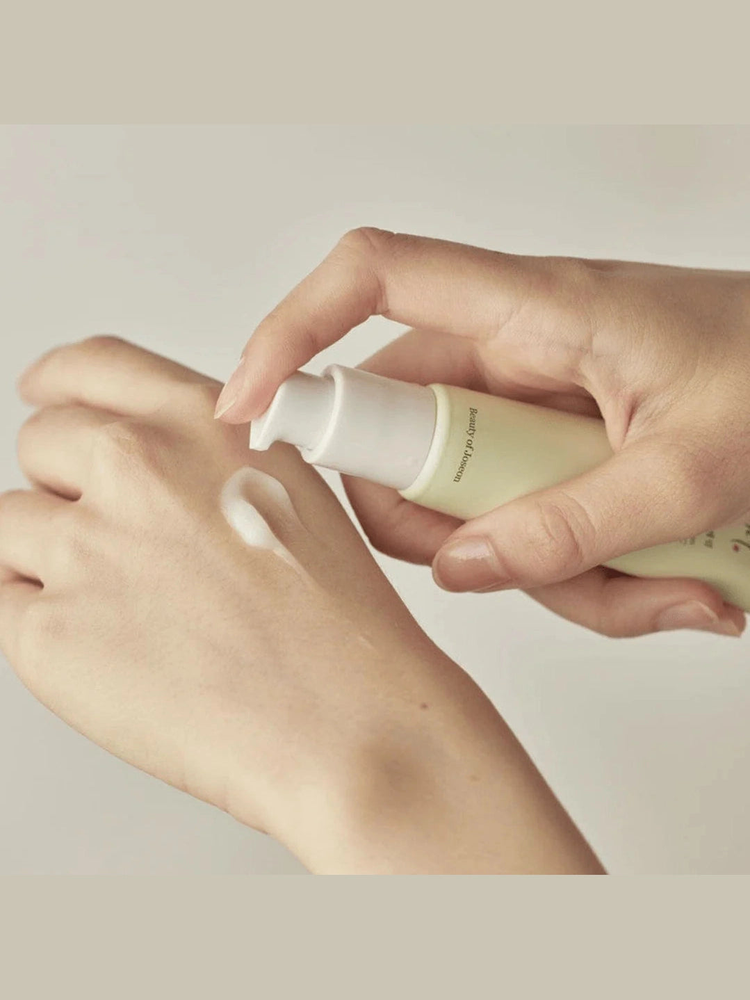 Light On Serum Centella + Vita C