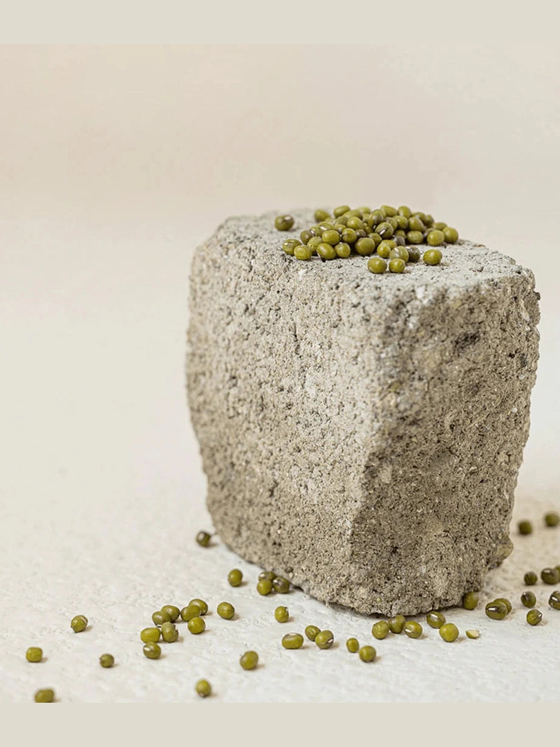 Green Plum Refreshing Toner: AHA + BHA