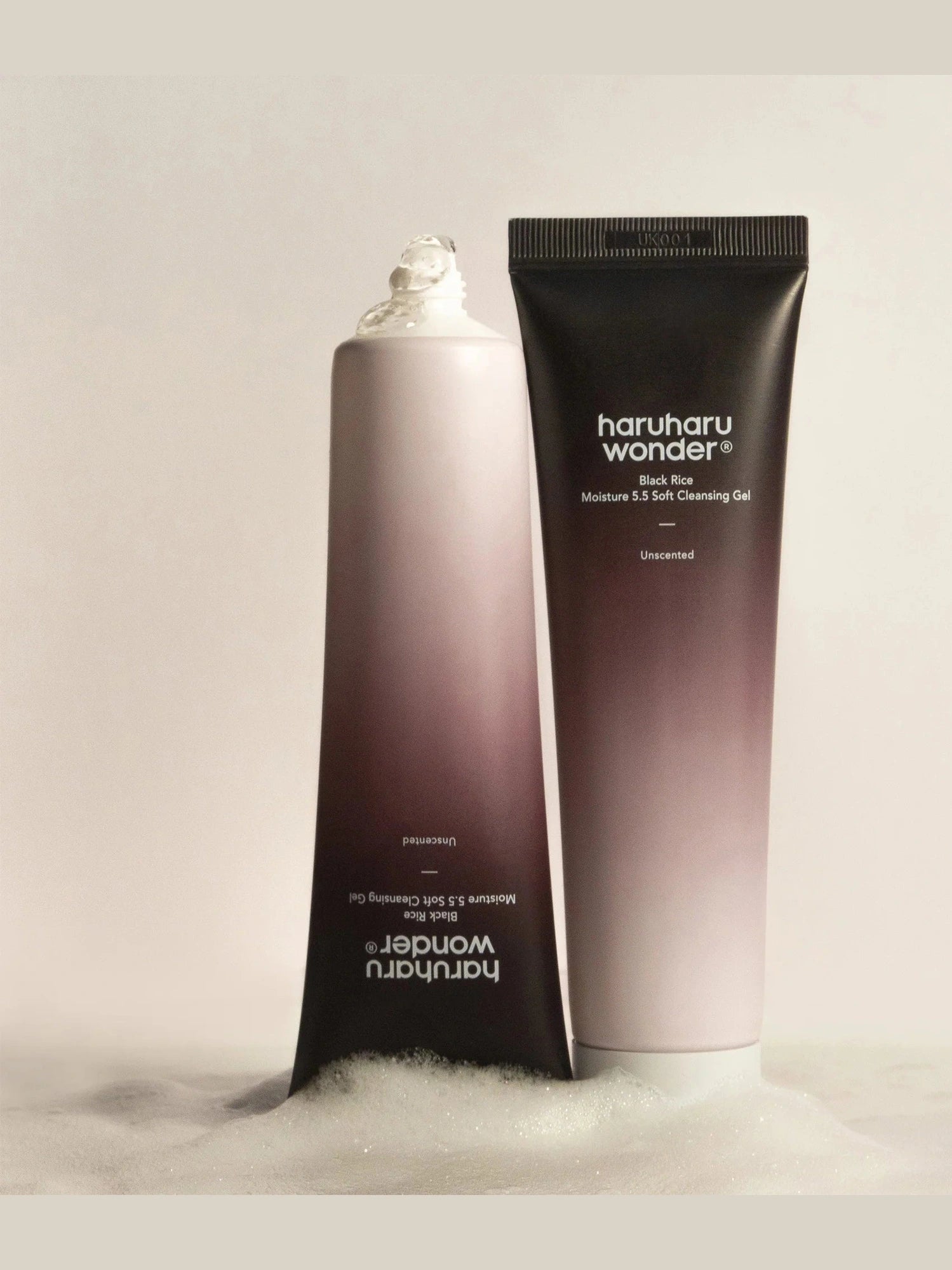 Black Rice Moisture 5.5 Soft Cleansing Gel