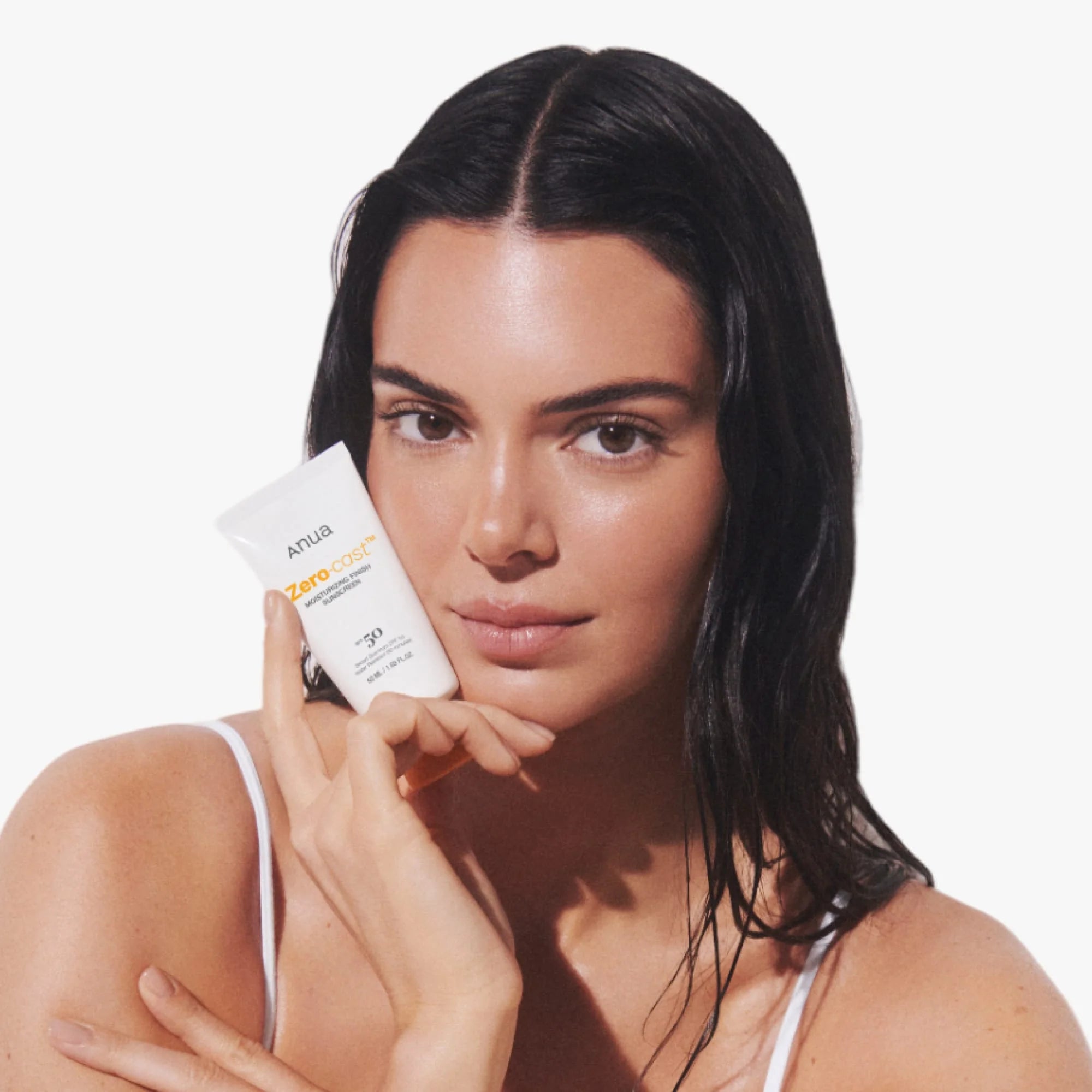 Anua Zero-Cast Moisturizing Finish Sunscreen SPF50+ PA++++ 50ml — Korean no white cast hydrating sunscreen with niacinamide for dry skin Australia